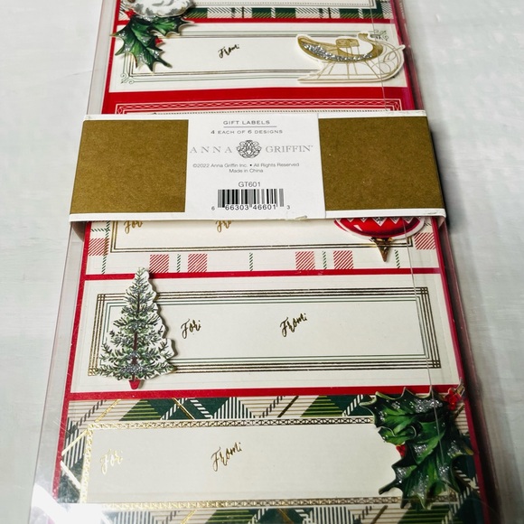 Anna Griffin Christmas 3D Gift Tag Labels Peel & Stick Santa Sleigh +  24 pieces - Picture 2 of 3